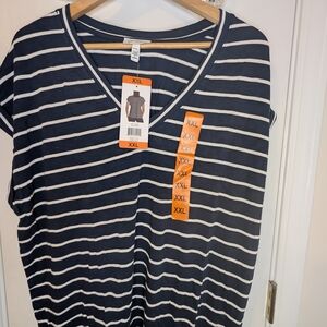 Jessica Simpson Short Sleeve Tee in Navy and White